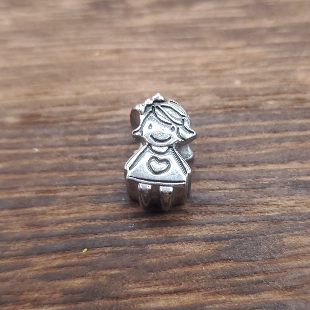 Little‎ girl charm